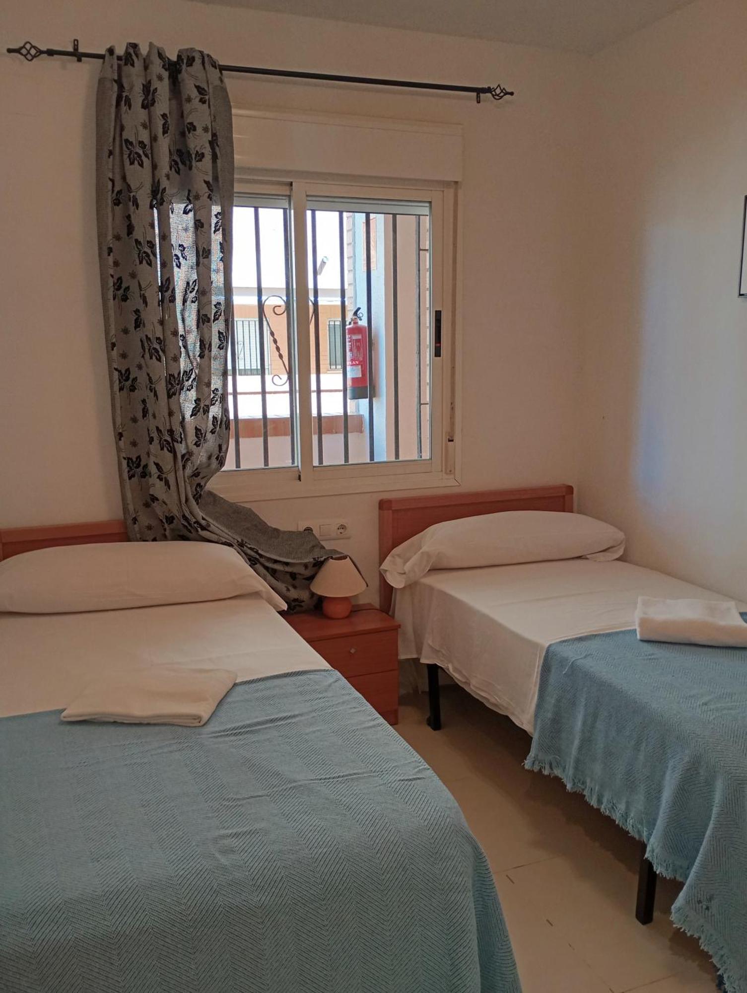 Apartamentos Laterales Con Vistas Al Mar - Primera Linea - Urb. Marina D'Or 오로페사델마르 외부 사진